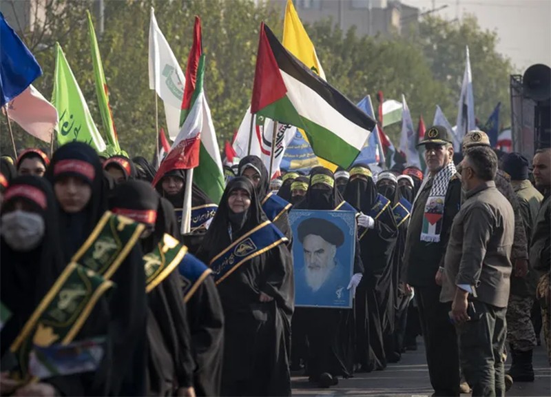À Téhéran, les Iraniens divisés sur le soutien du pouvoir au Hamas