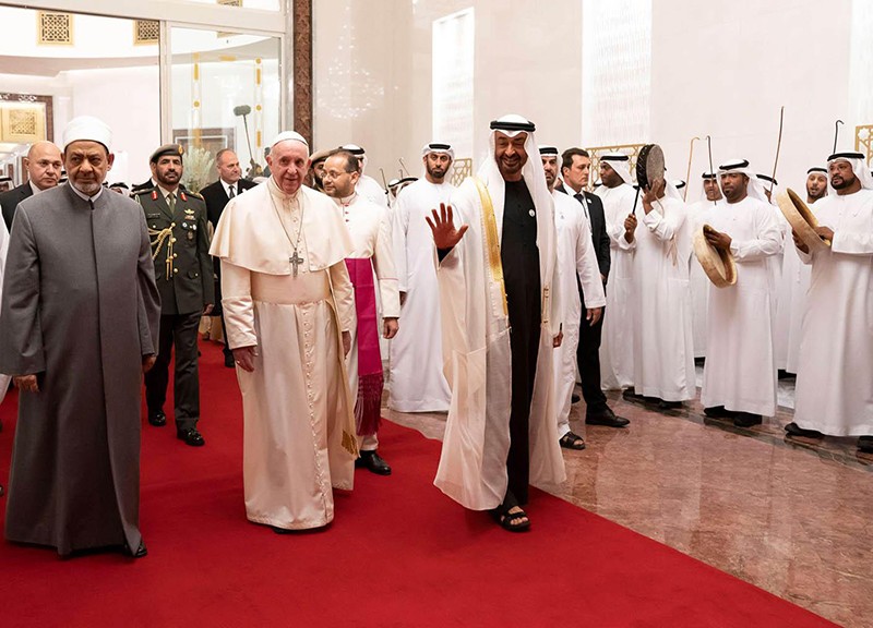 البابا في الإمارات: سؤال التسامح في الكنيسة والإسلام