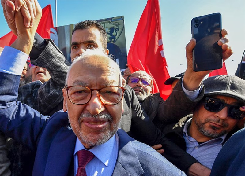 Les Frères musulmans sont devenus indésirables au Moyen-Orient, par Omar Youssef Souleimane