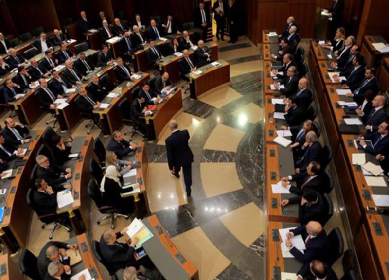 سياسيو لبنان لا يخافون المساءلة